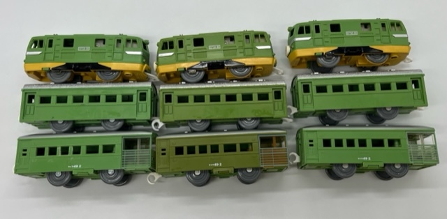 S7145☆ TOMY トミープラレール プラレール EF58 つばめ 3両編成 ３つセット 電車 動力車 鉄道模型 おもちゃ_画像4