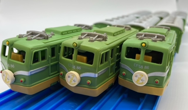 S7145☆ TOMY トミープラレール プラレール EF58 つばめ 3両編成 ３つセット 電車 動力車 鉄道模型 おもちゃ_画像1