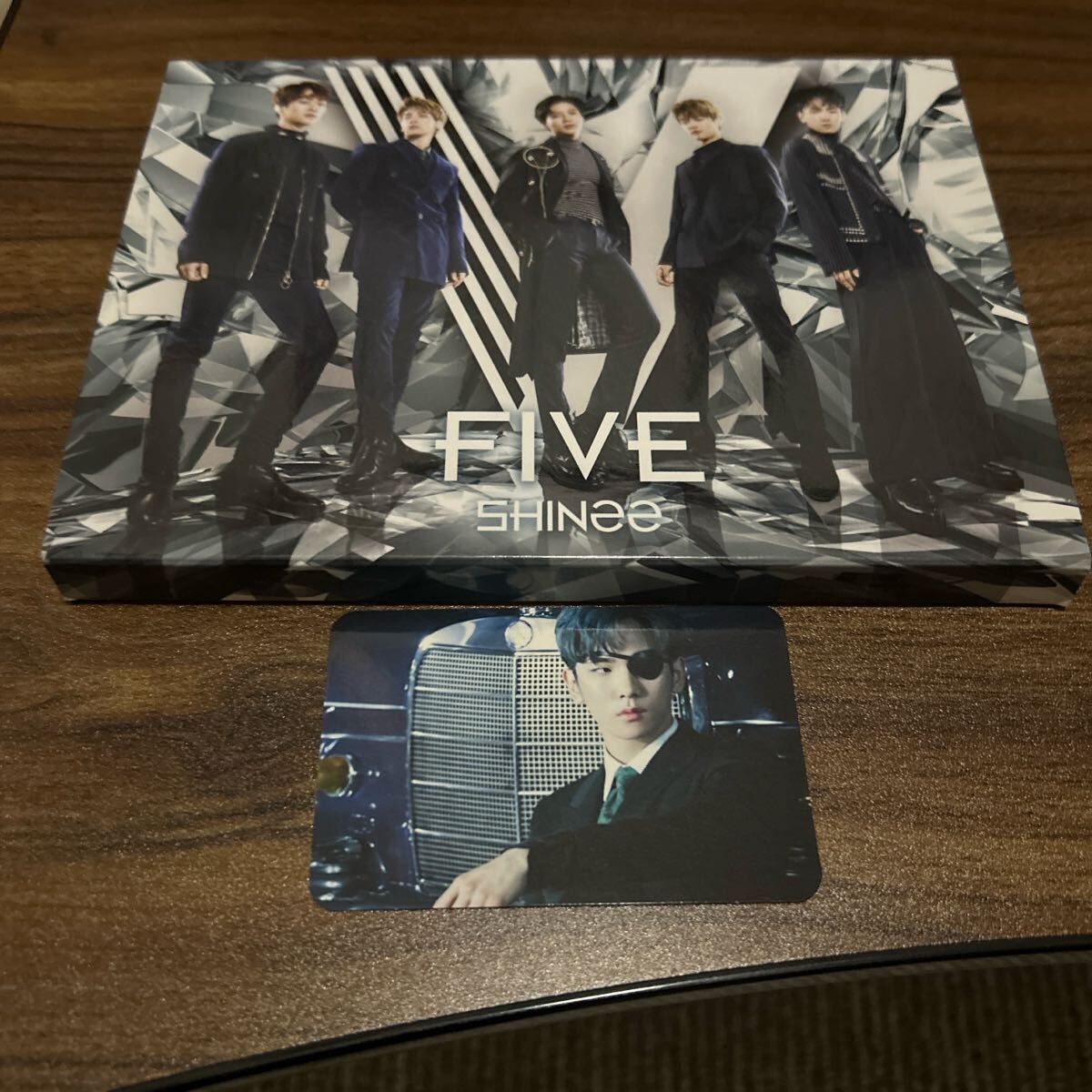 SHINee　FIVE 　初回限定盤CD Blu-ray キー　key トレカ