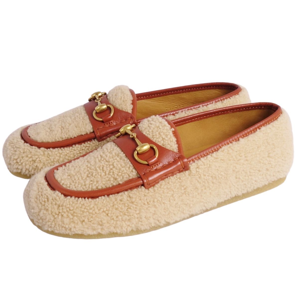 未使用 グッチ GUCCI ローファー モカシン ホースビット ムートン シューズ 靴 メンズ イタリア制 9(28cm相當) ベージュ ce01dr-rm10e28818