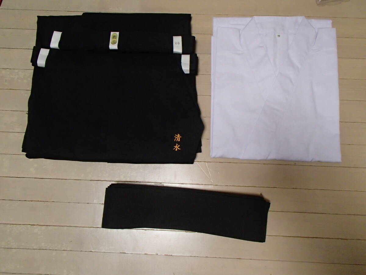 【新品】弓道着M 　袴23号 鷹印 男子 0208　　弓道衣