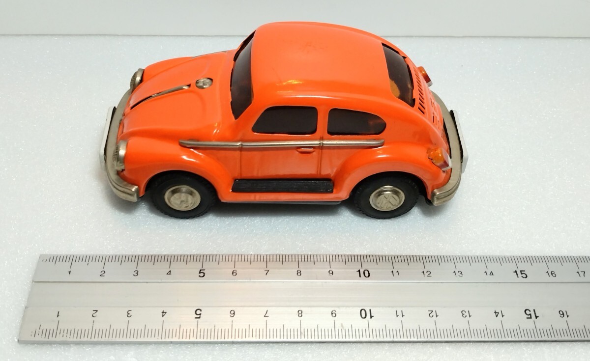 【玩具中古ミニカー】フォルクスワーゲン ビートル ブリキ フリクションミニカー オレンジ