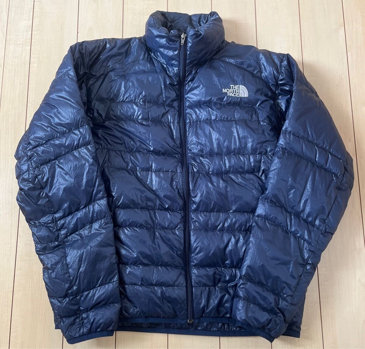 ☆美品ザノースフェイス ライトヒートダウンジャケットsize M ゴールドウィン国内正規品☆THE NORTH FACE 軽量ダウン