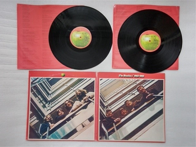 *USLP* Beatles [1962-1966] 2 листов комплект альбом все рис chart 1973 год 3 ранг!!