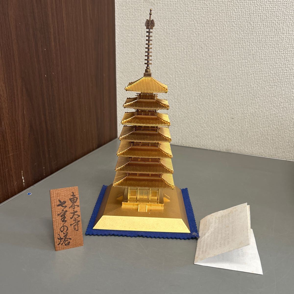 東大寺 七重の塔 骨董品 レトロ Yahoo!オークション - Y0994 古河鋳造 奈良東大寺の七重塔 24KGP