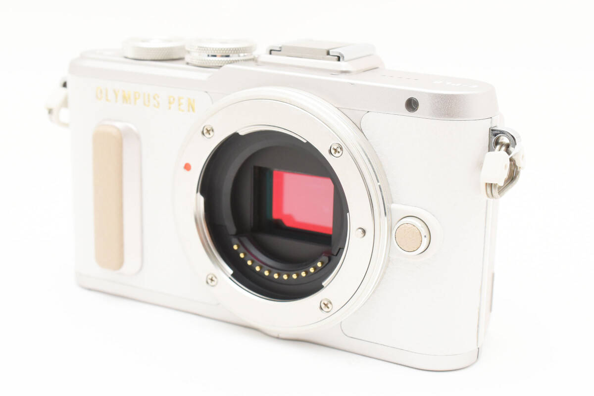 超美品 オリンパス ペン E-PL8 ミラーレスデジタルカメラ ボディ シャッター回数705 ホワイト フラッシュ付き Olympus 529_画像2
