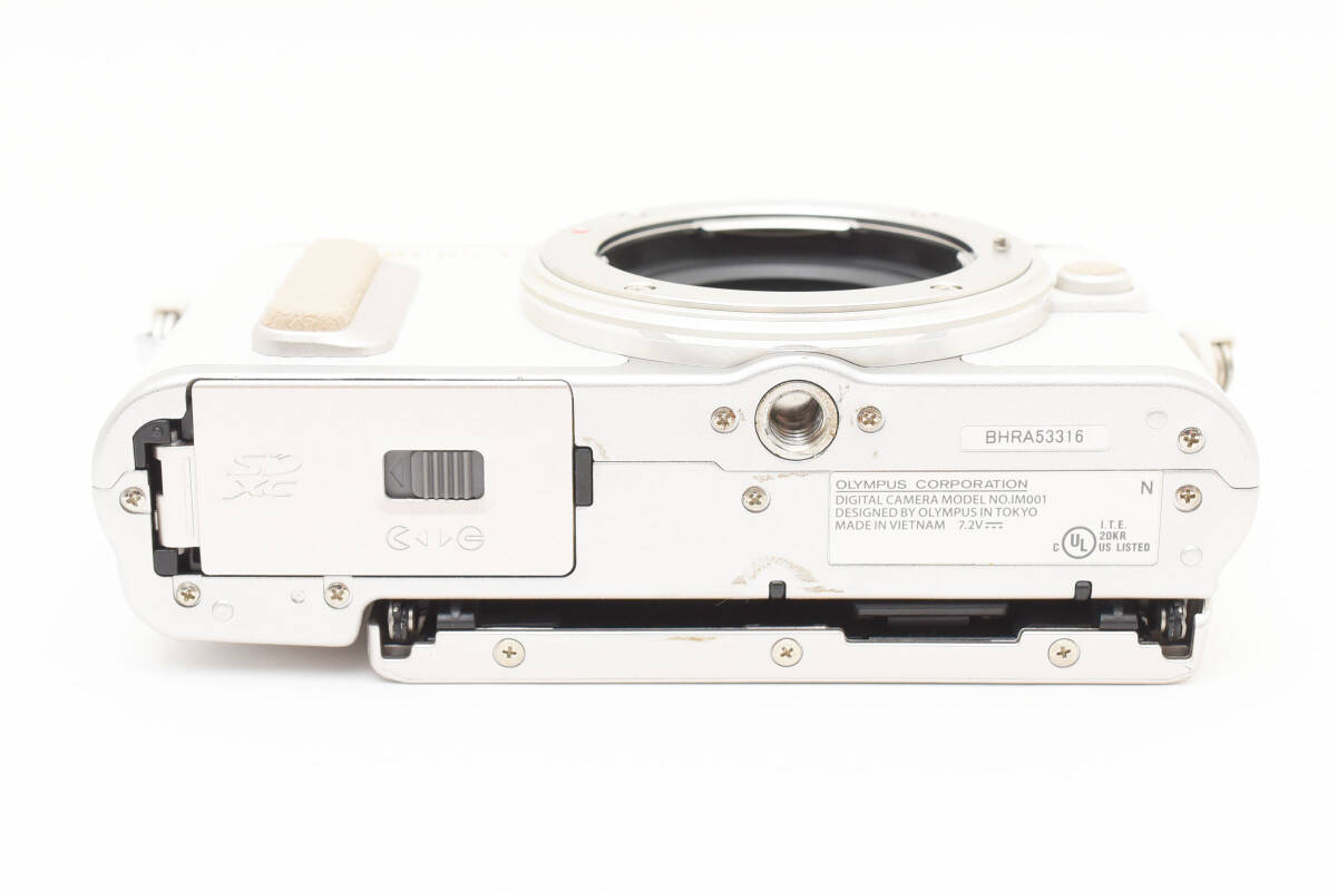 超美品 オリンパス ペン E-PL8 ミラーレスデジタルカメラ ボディ シャッター回数705 ホワイト フラッシュ付き Olympus 529_画像7