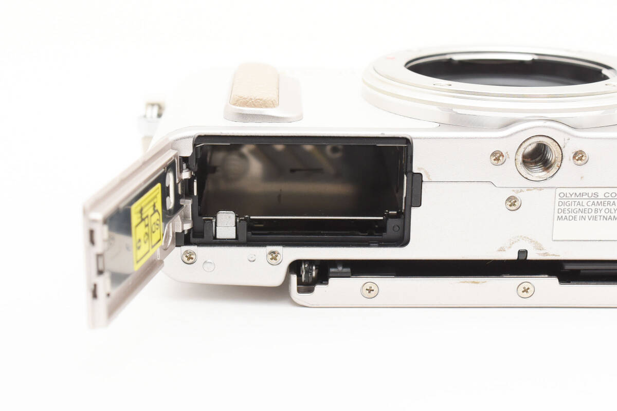 超美品 オリンパス ペン E-PL8 ミラーレスデジタルカメラ ボディ シャッター回数705 ホワイト フラッシュ付き Olympus 529_画像8