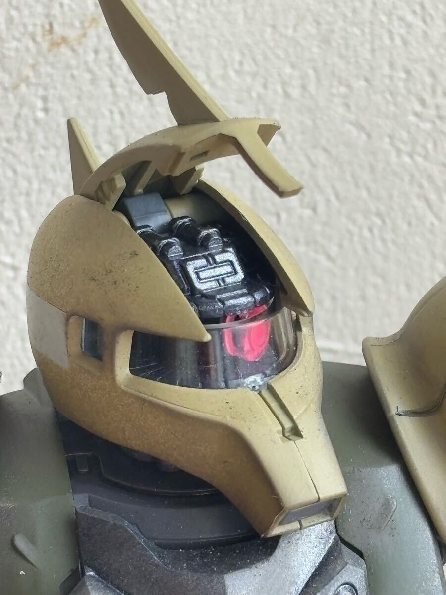 MG ガンプラ MS05 旧ザク ランバラル機 塗装済み完成品 ジオラマ MG ガンプラ MS05 旧ザク ランバラル機 塗装済み完成品 ジオラマ