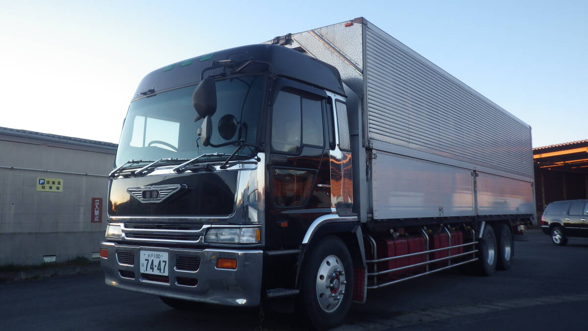 2台 茨城 V8 プロフィア ドルフィン デコトラ レトロ 日野 2台 茨城 V8 プロフィア ドルフィン デコトラ レトロ 日野
