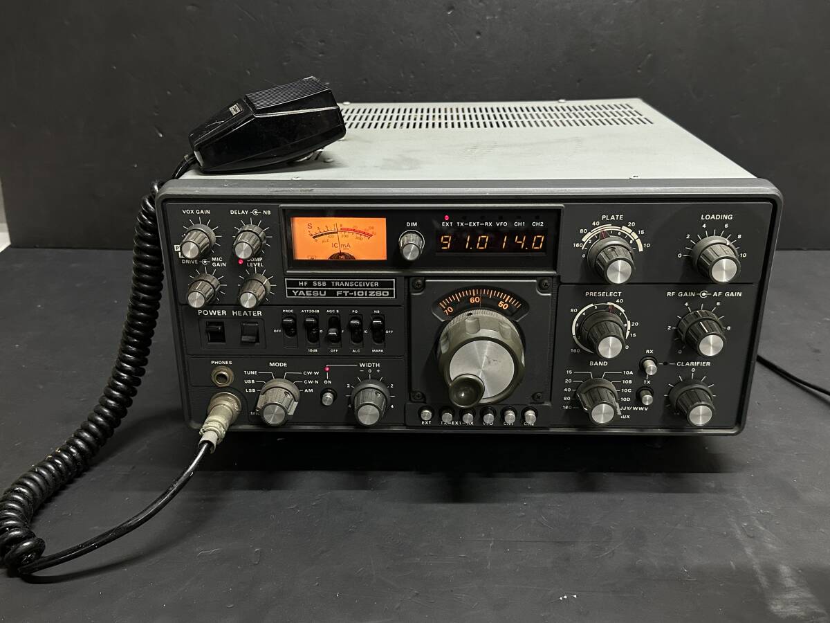 トランシーバー YAESU FT-101ZSD Yahoo!オークション - コレクター必見 YAESU FT-101ZSD 八重洲