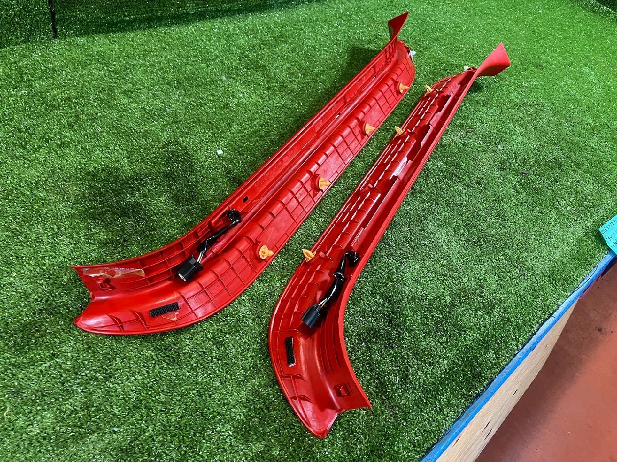S管理77326 H20 レクサス SC430 UZZ40】★イルミ付き 赤內(nèi)裝 スカッフプレート★トリムLA33