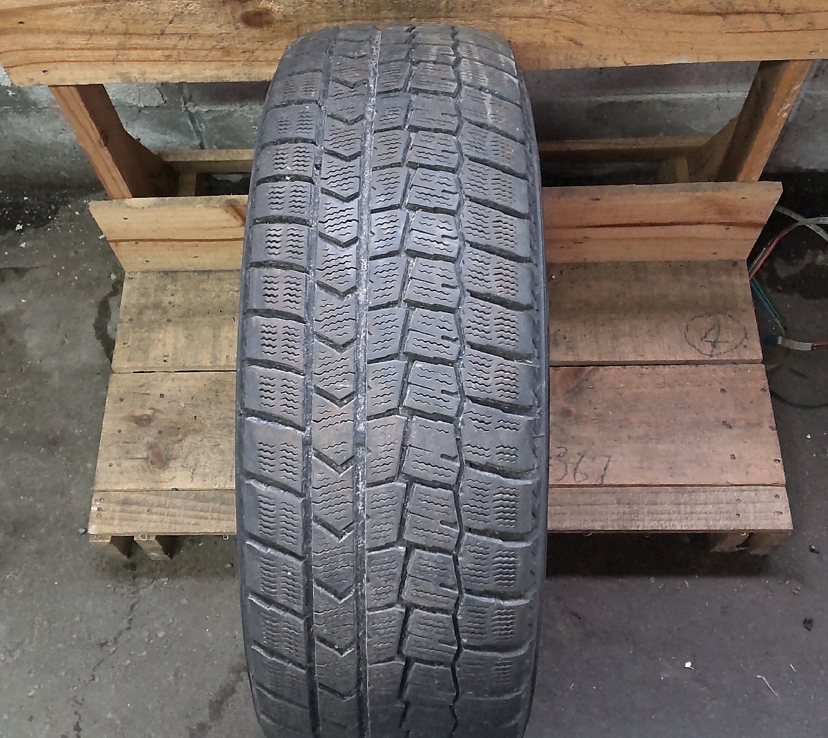スタッドレス タイヤ 4本 2022年製 195/65R15 91Q DUNLOP WINTER MAXX WM02 6.3-7.5 中古_画像9