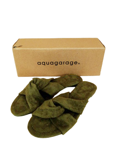 sh0068-2 ○送料無料 新品 aquagarage アクアガレージ シューズ サンダル サイズ39 24.5cm相当 カーキ スウェード調 超軽量 ヒールフラット_画像1