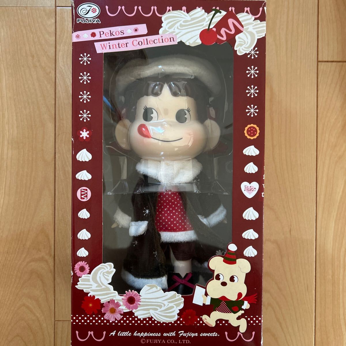 ペコちゃん人形 2010 winter collection 箱付き(ペコちゃん ペコちゃん人形 2010 winter collection 箱付き(ペコちゃん
