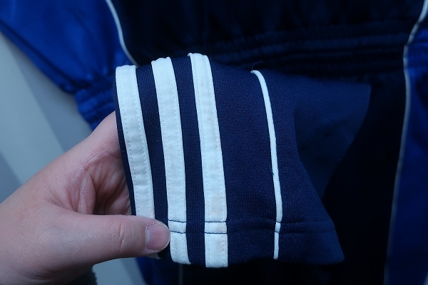 3-7994/adidas безрукавка все в одном Adidas 
