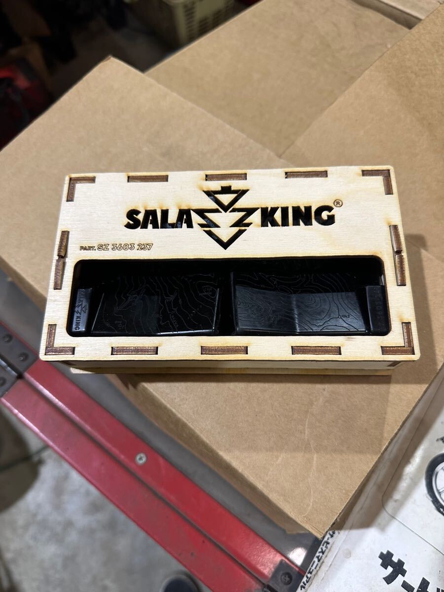 アークティックキャット　salazzking スキーダンパー　スノーモービル