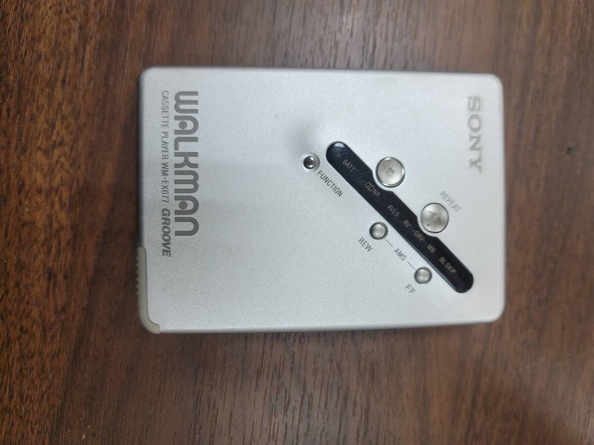 SONY Walkman WM-EX677 カセットプレーヤー 動作未確認 動作未確認!カセットウォークマン SONY WM-EX677(生まれの