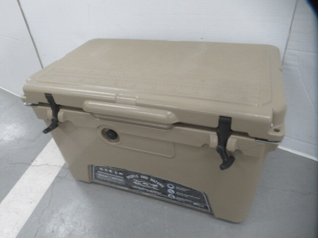 豪華で新しい FIELDOOR ノーザンクーラーボックス 42.5L キャンプ クーラー/保冷器具 036867003 40L~