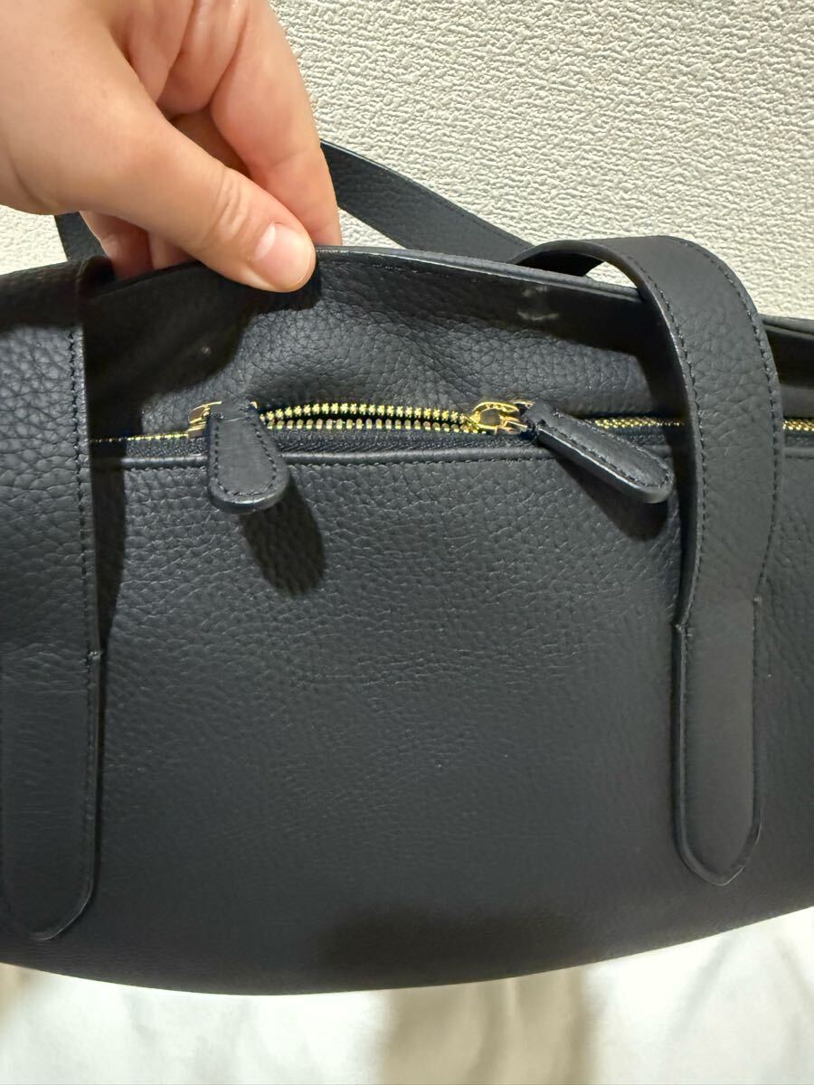新品 THE ROW ザ ロウ AVALON ボストン バッグ 黒 新品 THE ROW ザ ロウ AVALON ボストン バッグ 黒