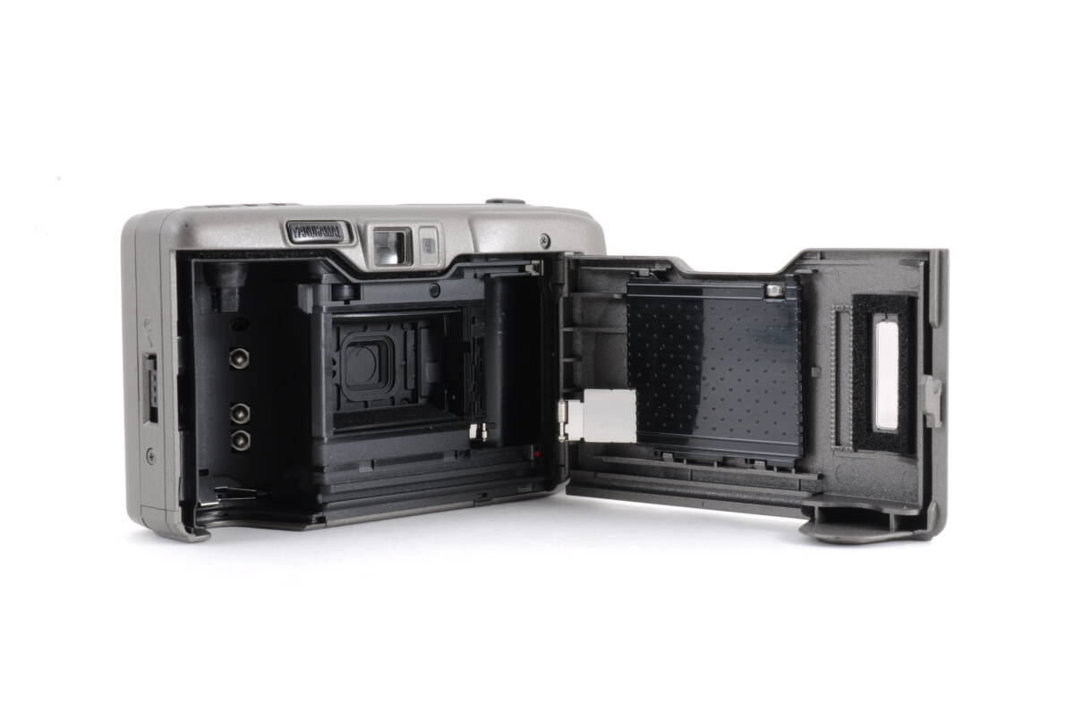 動作品 ニコン Nikon AF 600 コンパクトフィルムカメラ 箱 取説 動作品 ニコン Nikon AF 600 コンパクトフィルムカメラ 箱 取説