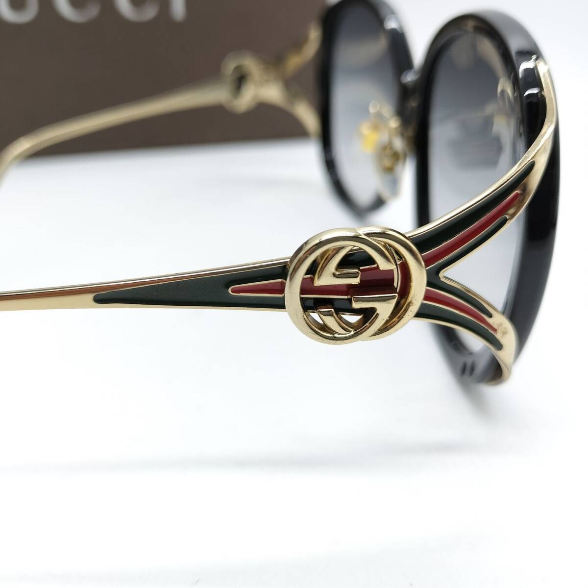 未使用 GUCCI グッチ サングラス シェリーライン 定価53,900円 未使用 GUCCI グッチ サングラス シェリーライン 定価53,900円