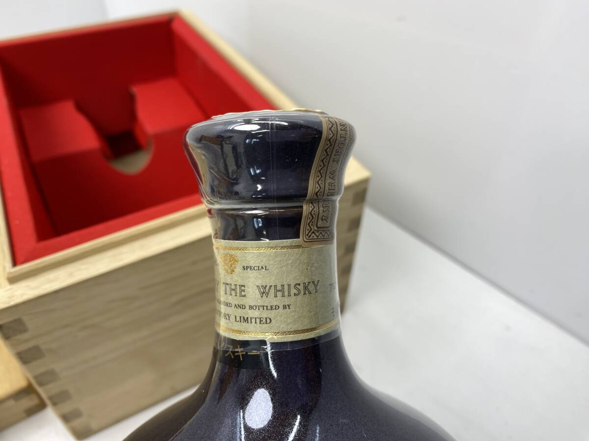 中華のおせち贈り物 サントリー 1,392g WHISKY THE SUNTORY 中華のおせち贈り物 サントリー 1,392g WHISKY THE SUNTORY