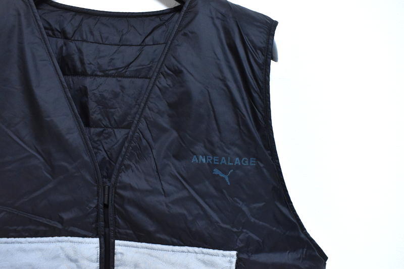 【送料無料】新品 PUMA × アンリアレイジ 2in1 ロングコート M 定価6万6000円 537013-01 撥水 ANREALAGE ベスト_画像8