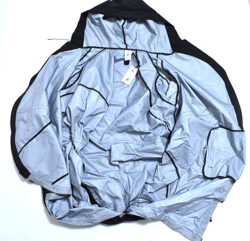 【送料無料】新品 PUMA × アンリアレイジ 2in1 ロングコート M 定価6万6000円 537013-01 撥水 ANREALAGE ベスト_画像5