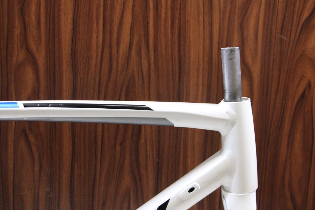 Yahoo!オークション - TREK トレック Madone 2.1 アルミフレーム Yahoo!オークション - TREK トレック Madone 2.1 アルミフレーム