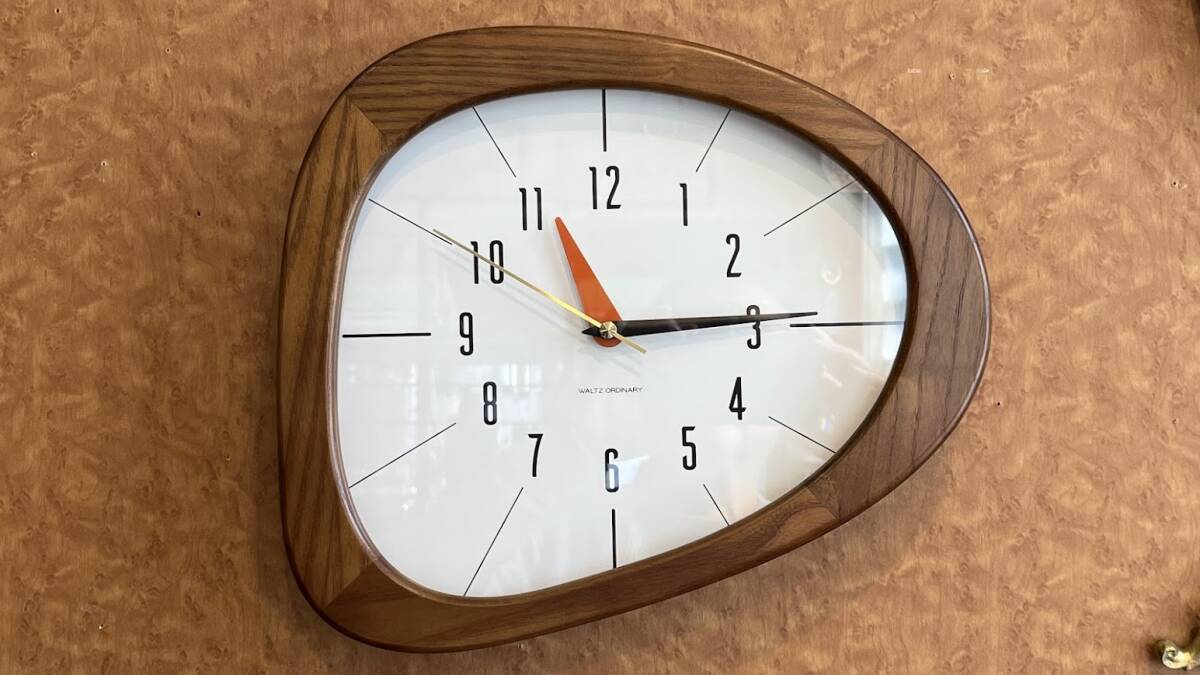 木枠★壁掛け時計　ウォールクロック　Kinoキーノ　ダークブラウン★コチコチ音なし　北欧　インテリア