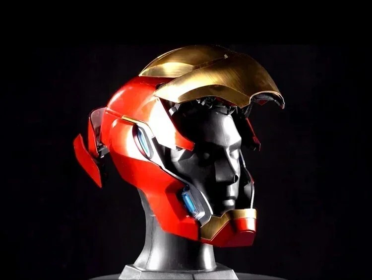 ☆未使用 IRONMAN Mk50 1/1 最新アップデート マスク コスプレ ☆未使用 IRONMAN Mk50 1/1 最新アップデート マスク コスプレ