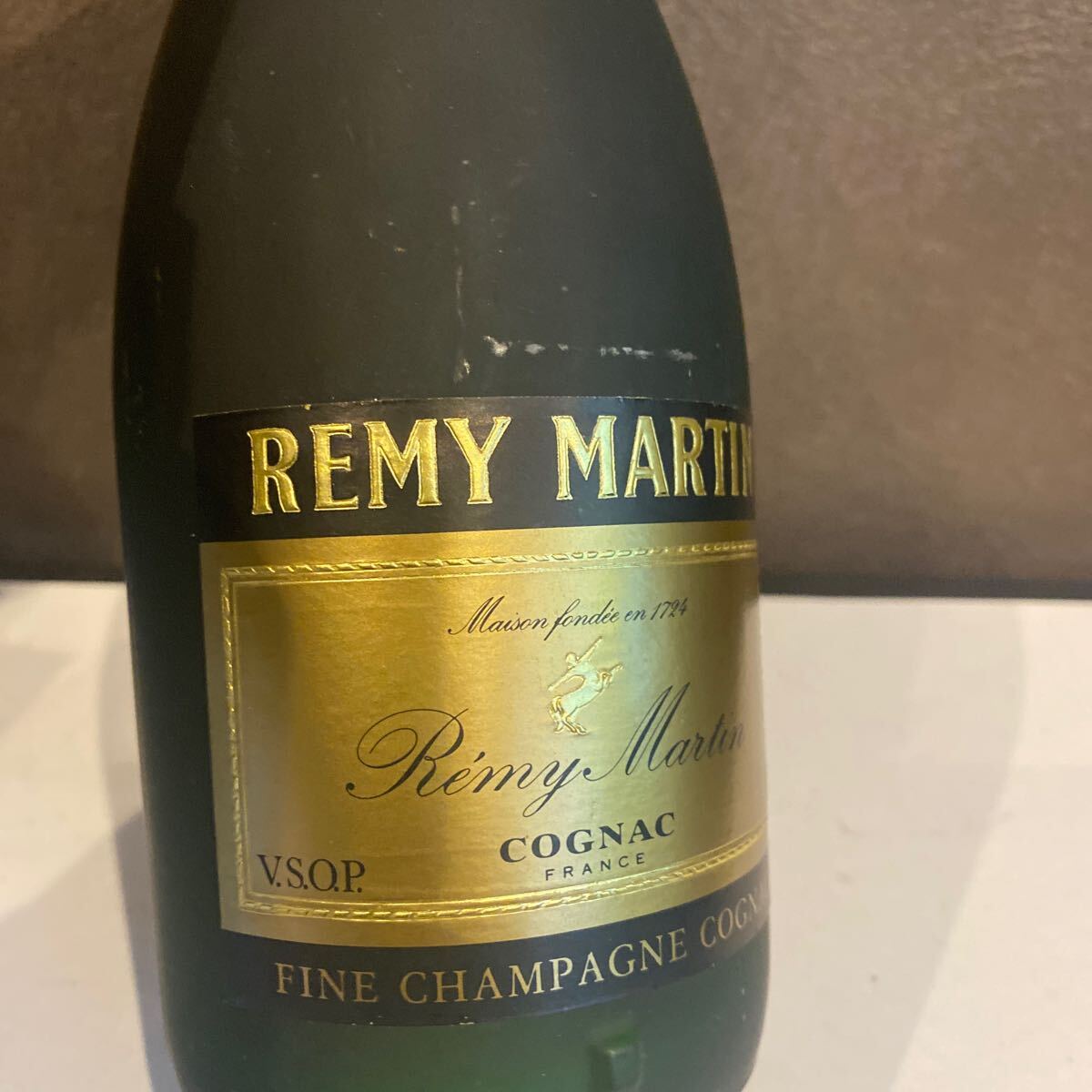 REMY MARTIN レミーマルタン ファインシャンパーニュ VSOP 未開(kāi)栓　キャップ難　700ml 40度