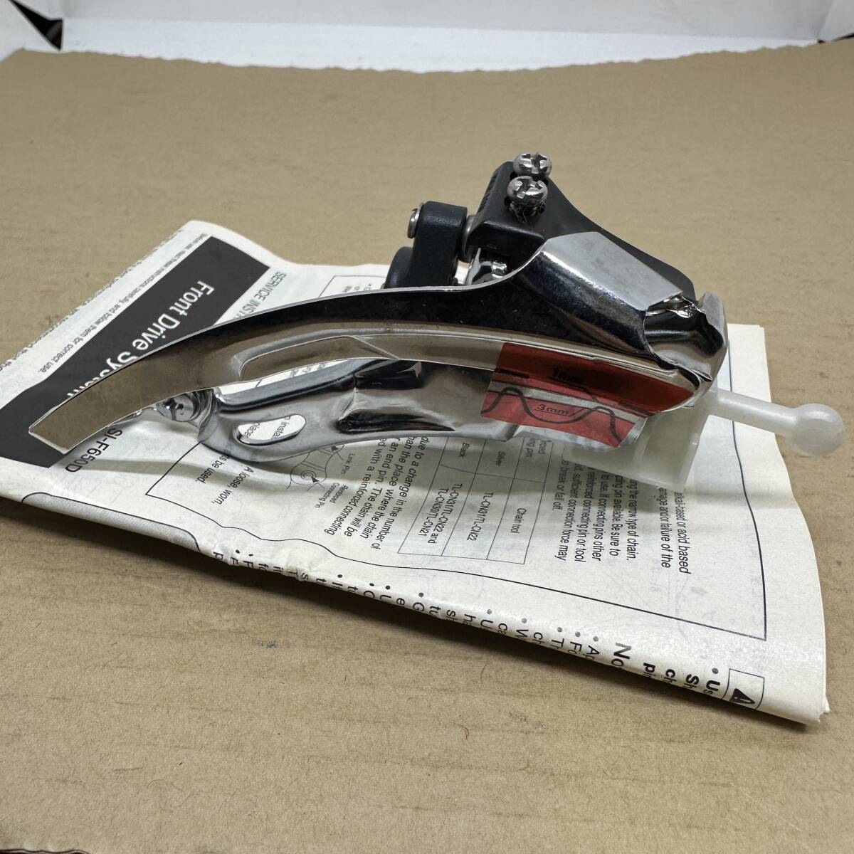 SHIMANO /DEORE XT RD-M739 34.9 NEW OLD STOCK 