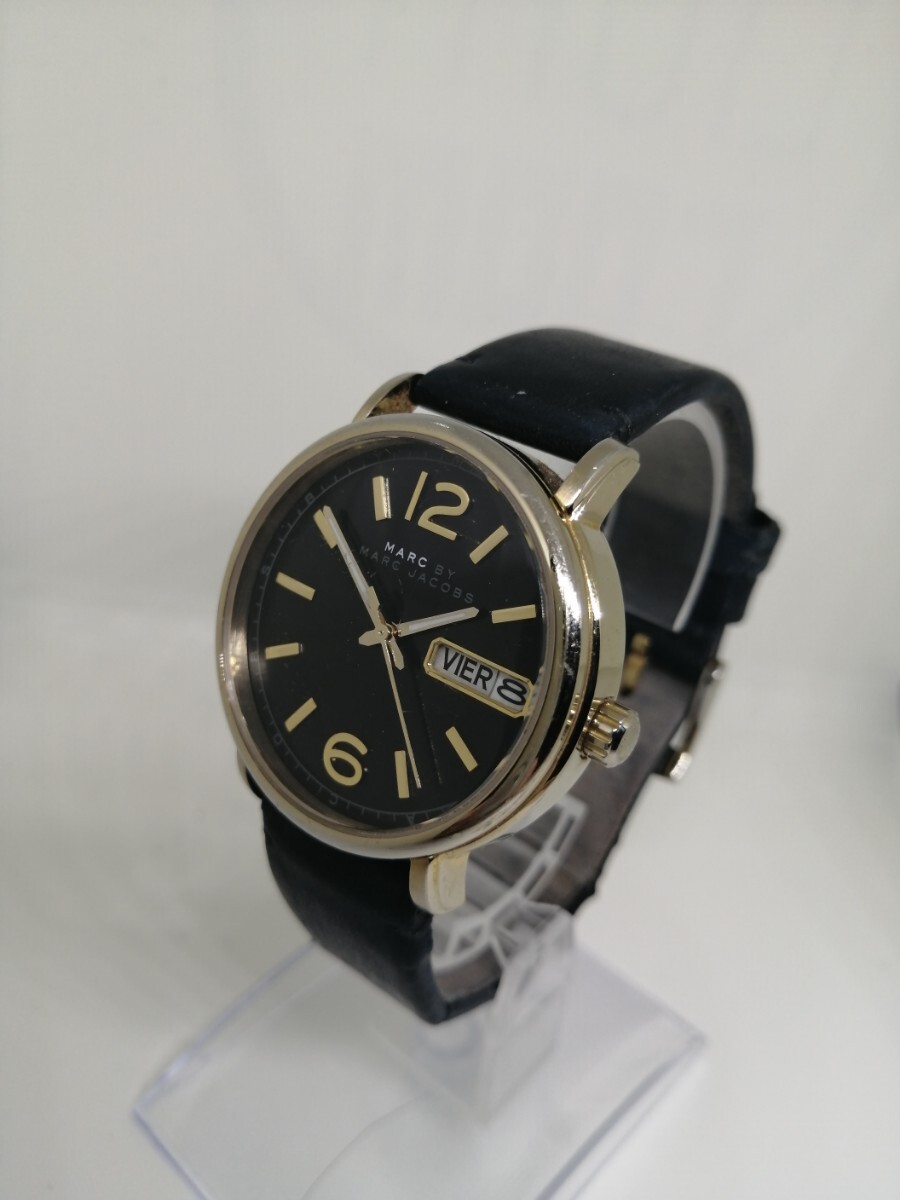 MARC BY MARC JACOBS マークジェイコブス MBM1388 クォーツデイデイト腕時計