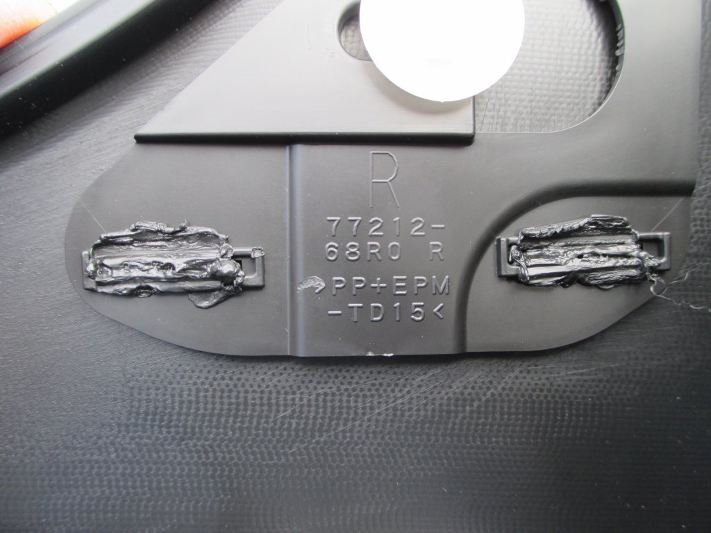 4236-R 新車外し品 ZC33S スイフト スポーツ 純正 右 サイドステップ 素地 カーボン柄 77212-68R0 R_画像10