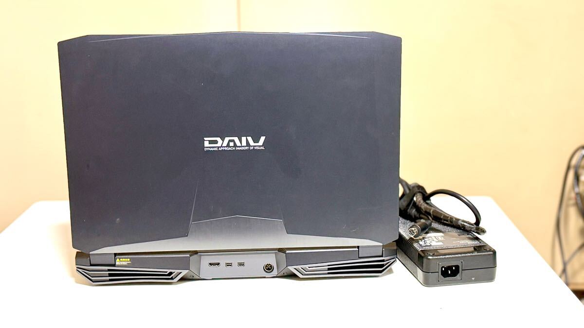 daiv NG7700 ( CLEVO p775TM ) i9 9900KF RTX2080 フルHD 480HZ daiv NG7700 ( CLEVO p775TM ) i9 9900KF RTX2080 フルHD 480HZ