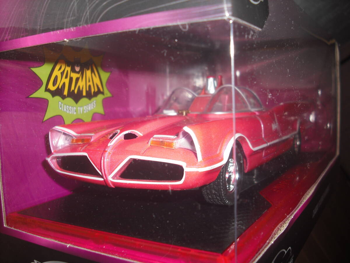 使用品 バットマン バットモービル 1/24 ダイキャスト ミニカー 使用品 バットマン バットモービル 1/24 ダイキャスト ミニカー