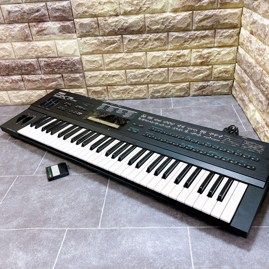 1円~【動作確認済み】YAMAHA ヤマハ DX7ⅡFD シンセサイザー 1円~【動作確認済み】YAMAHA ヤマハ DX7ⅡFD シンセサイザー