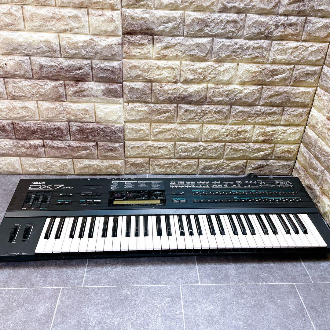 1円~【動作確認済み】YAMAHA ヤマハ DX7ⅡFD シンセサイザー 1円~【動作確認済み】YAMAHA ヤマハ DX7ⅡFD シンセサイザー