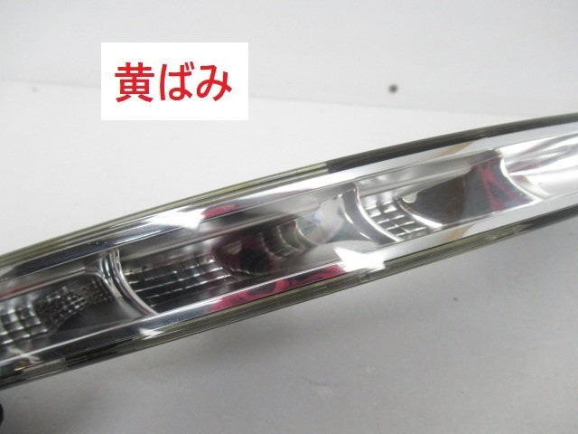 【即決有】 MercedesBenz ベンツ CLS C218 純正 右 フォグライト フォグランプ A 218 820 02 56 (n004291)