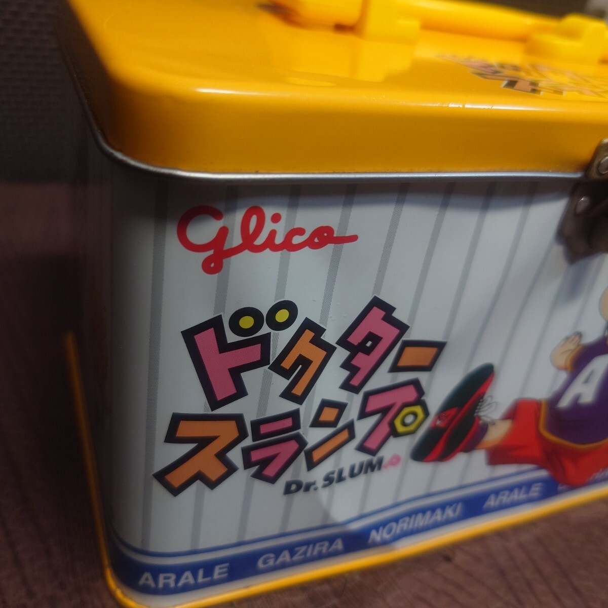 空缶　グリコ　ドクタースランプ　Dr.SLUMP　ソーイング缶　アラレちゃん　がっちゃん　希少　レトロ　当時物　【管理No.3376】_画像2