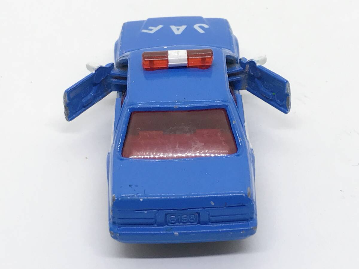 な8★トミカ ミニカー No.107 ニッサン セドリック 4ドアハードトップ JAF ロードサービスカー_画像6