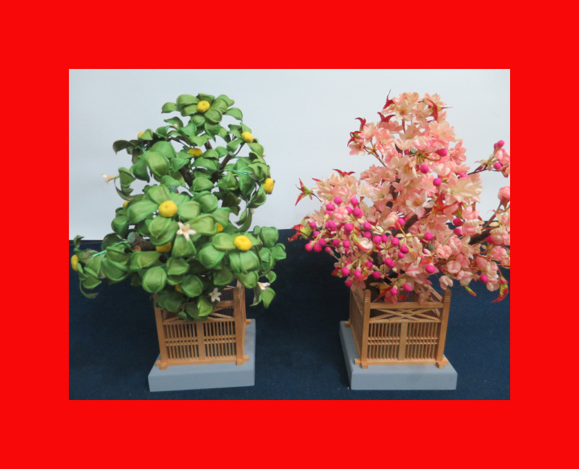 □即決□ 丸平 雲上流造花 桜橘 くす玉 一対 共箱 玉の径13cm □即決□ 丸平 雲上流造花 桜橘 くす玉 一対 共箱 玉の径13cm