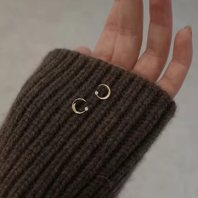 A662 ピアス レディース ゴールド k18 18金 シルバー925 三日月 キュービックジルコニア 金属アレルギー ハワイアンジュエリー プレゼント_画像4