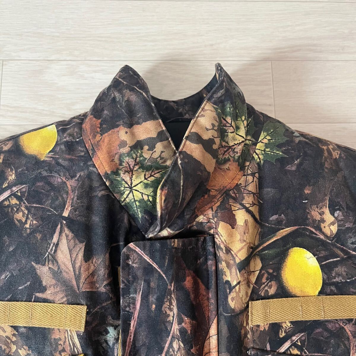 【激レア?美品?XL】 PHENOMENON フェノメノン 総柄 蟲 蛾 落葉 ダウンベスト ジャケット 中綿 総柄 ペイント 転寫プリント 2010AW レモン