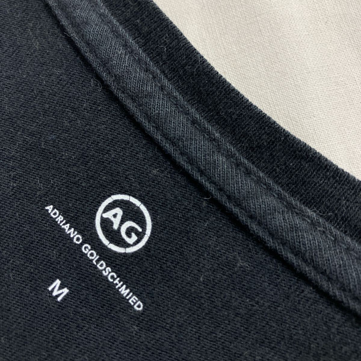 AGe-ji-men's мужской tops V шея V шея короткий рукав t рубашка одноцветный простой бирка size:M collar:BLK черный 