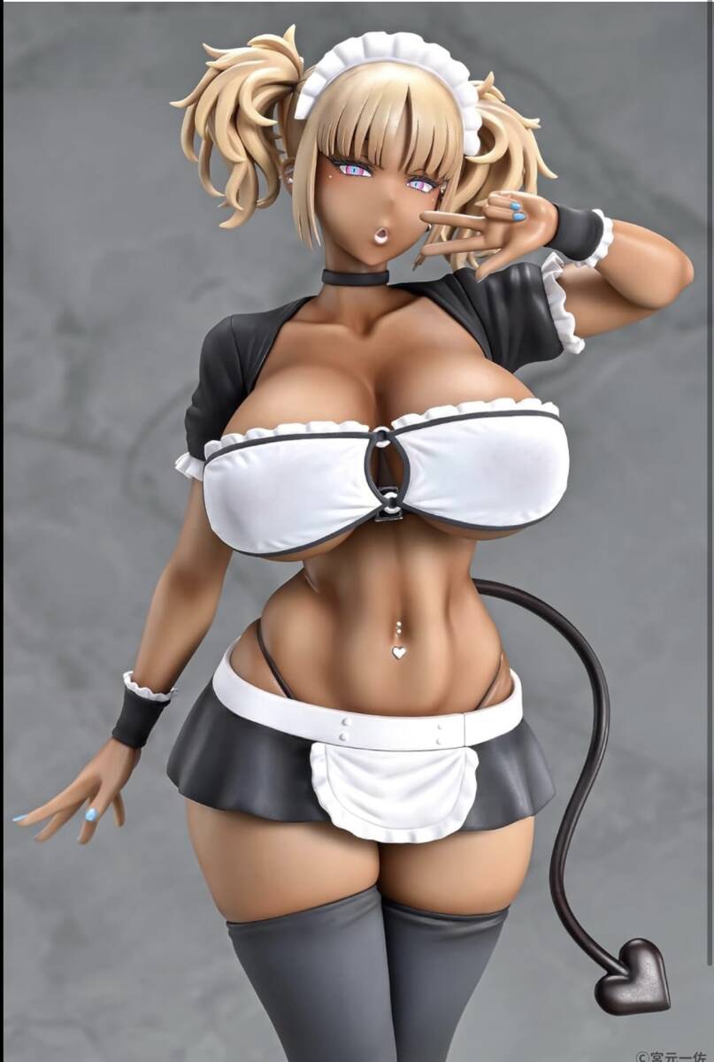 Q-six 黒ギャルメイド淫魔、ごしゅを喰う。 黒ギャルメイド淫魔 ここあ Pink ver. 1/6スケール PVC制 涂裝済み 完成品2種セット