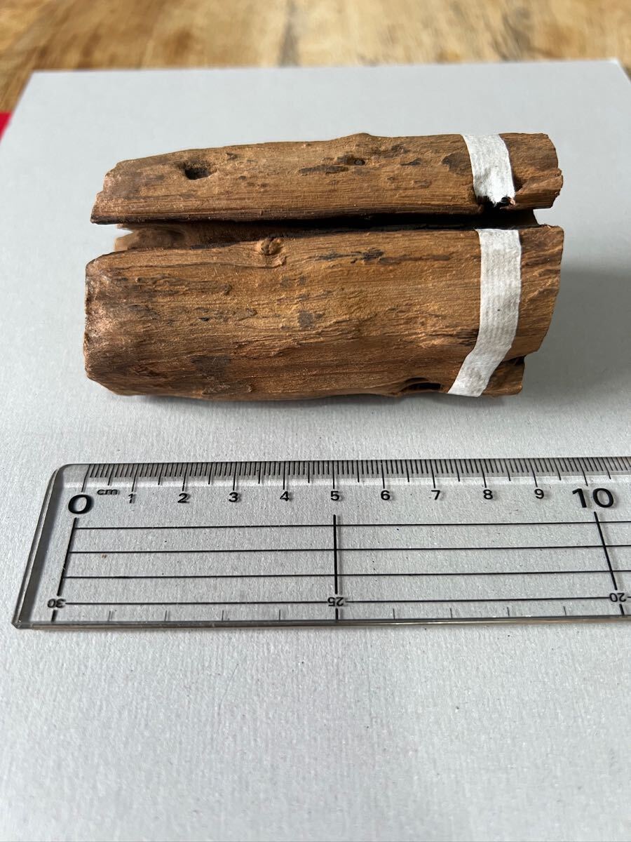 天然沈香樹香木「黄熟香沈香」原木125.2g 茶道具 六國五味沈香 天然沈香樹香木「黄熟香沈香」原木125.2g 茶道具 六國五味沈香