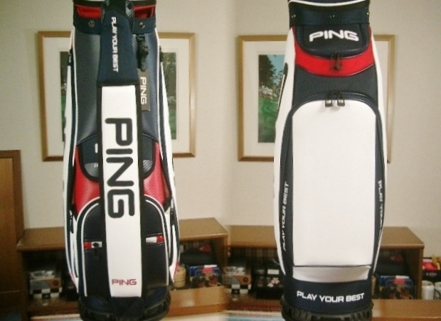 未使用　ＰＩＮＧ　ピン　アスリート?モデル　ビッグ文字　合皮×合繊素材　トリコ　白紺赤　ゴルフバッグ 